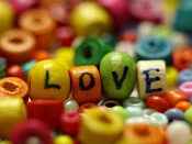 Margele colorate love