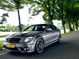 Mercedes in viteza (click to view)